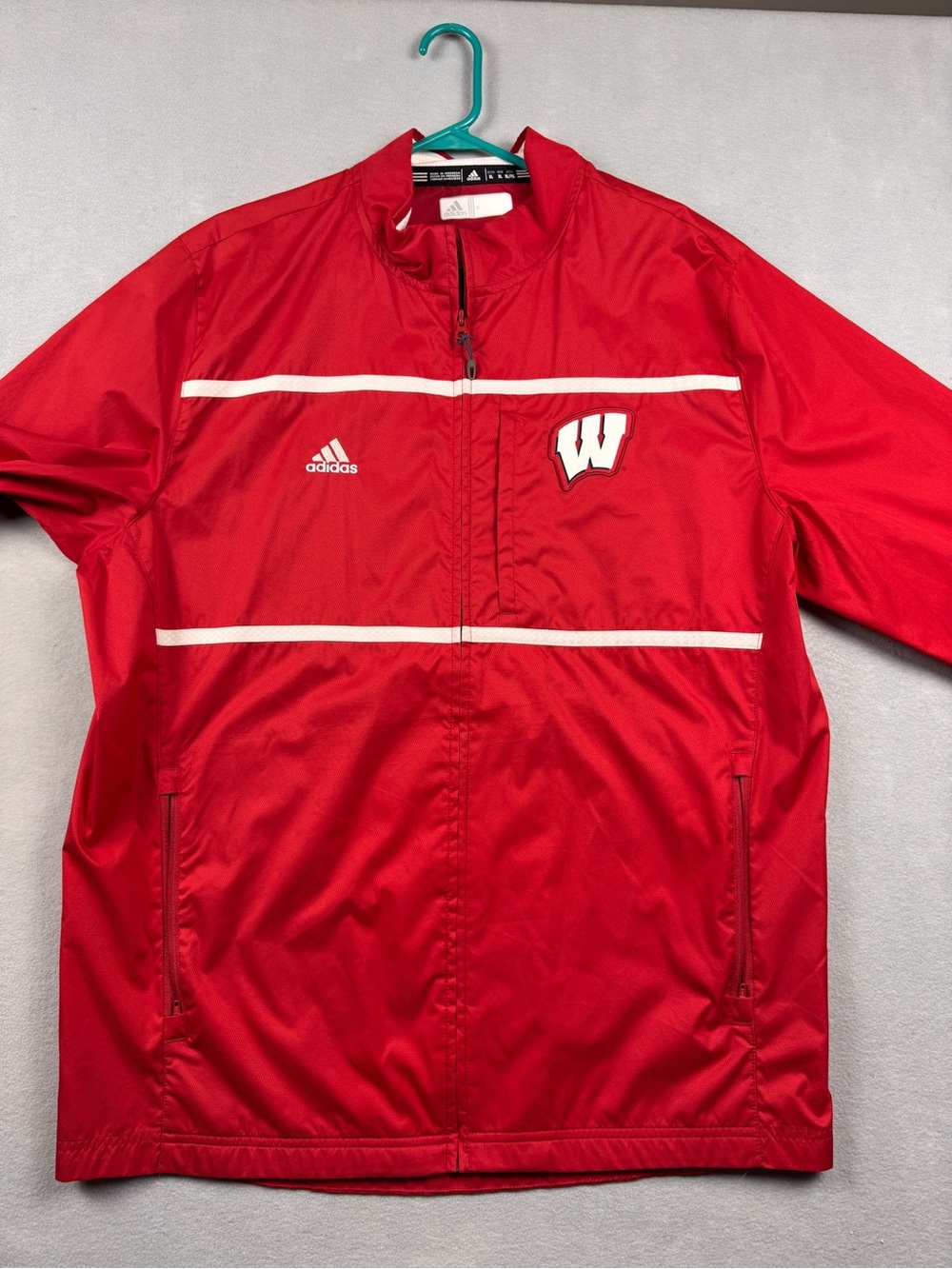 University of Wisconsin Adidas Men's Full Zip Windbreaker Jacket XLARGE